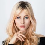 How to Select a Lace Wig That Mimics Natural Hair