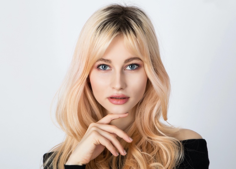 How to Select a Lace Wig That Mimics Natural Hair